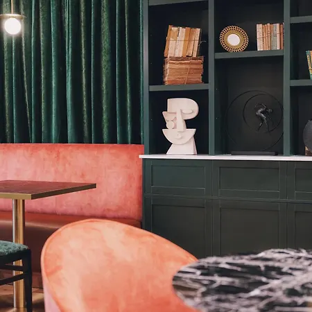 Maison Vignon Отель 4*