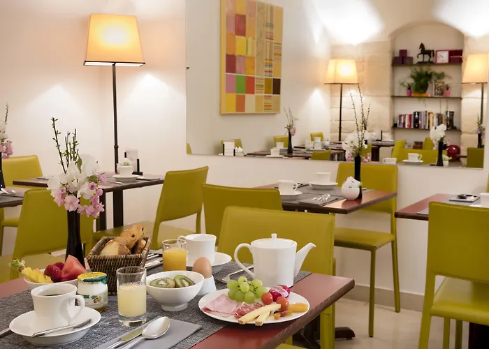 Maison Orphee 4* Paris