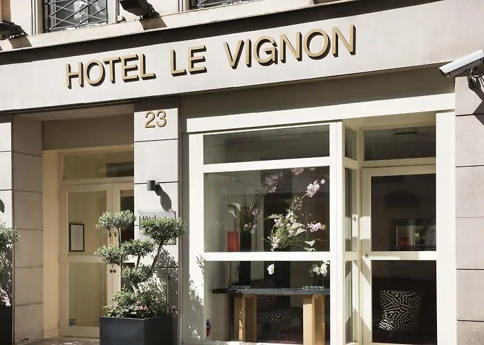 Hotell Maison Orphee 4*