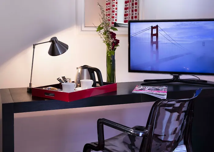 Maison Orphee פריז