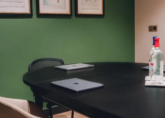 Maison Orphee 4* פריז