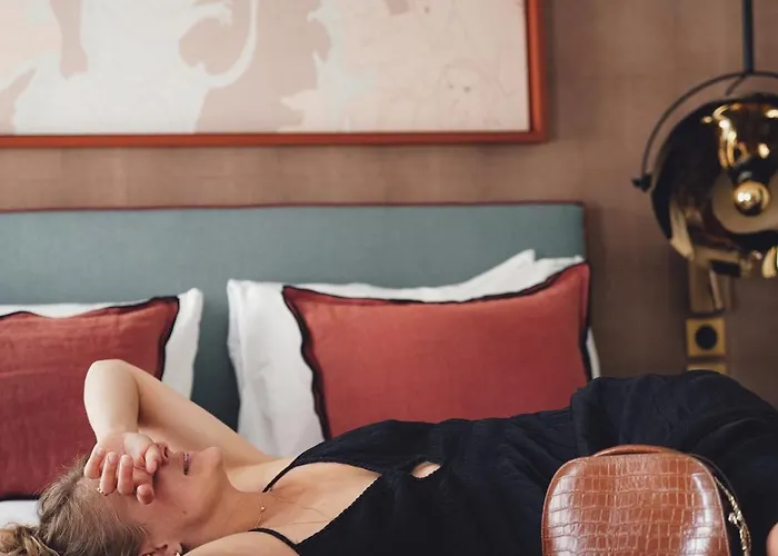 Maison Orphee מלון 4*