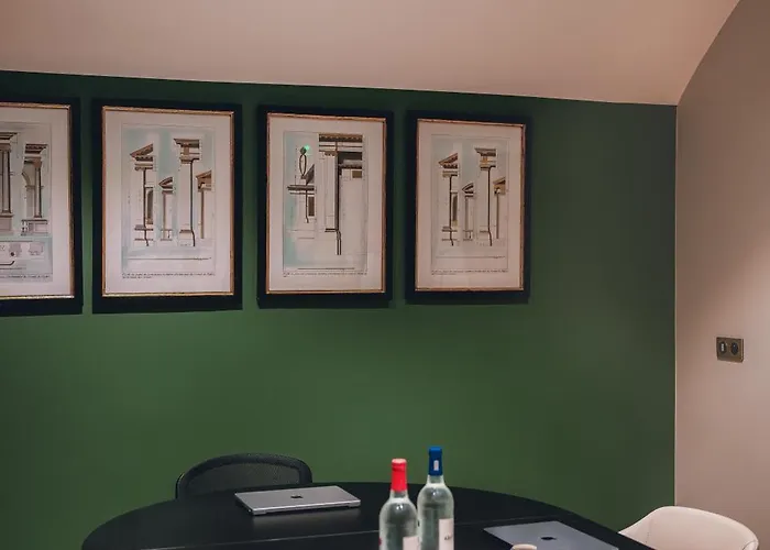 Hotell Maison Orphee