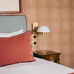 Maison Orphee 4* Paryż